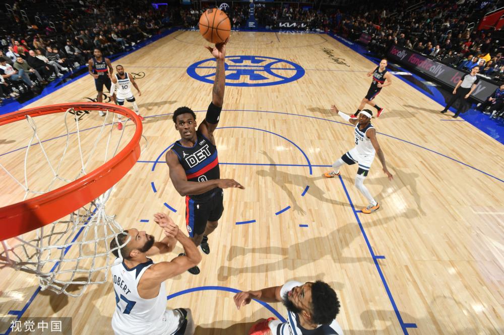 在足球这项 在足球这项