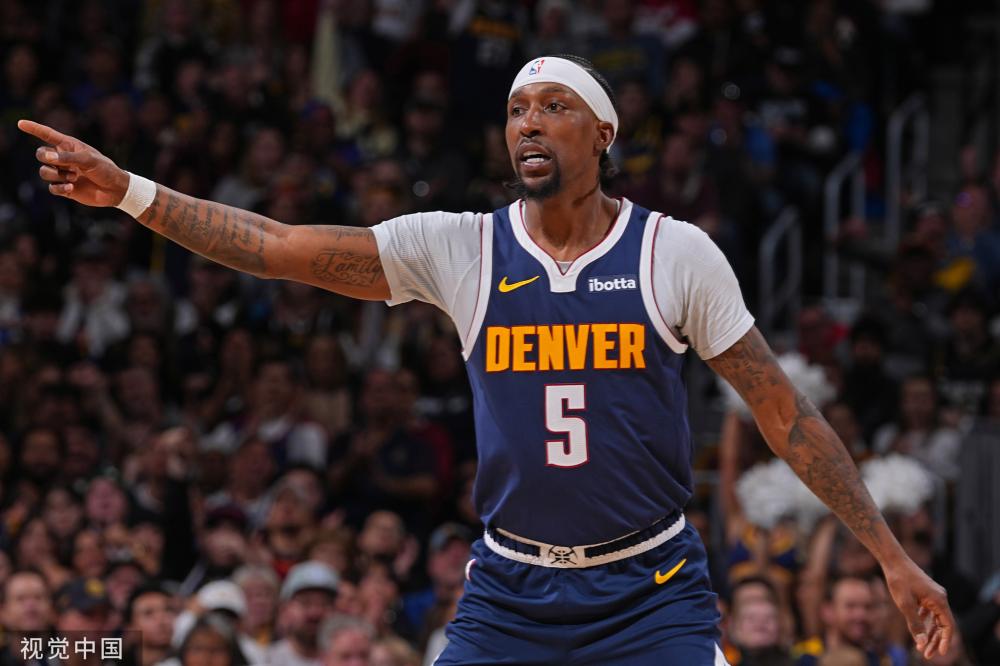 對於巴卡約 對於巴卡約